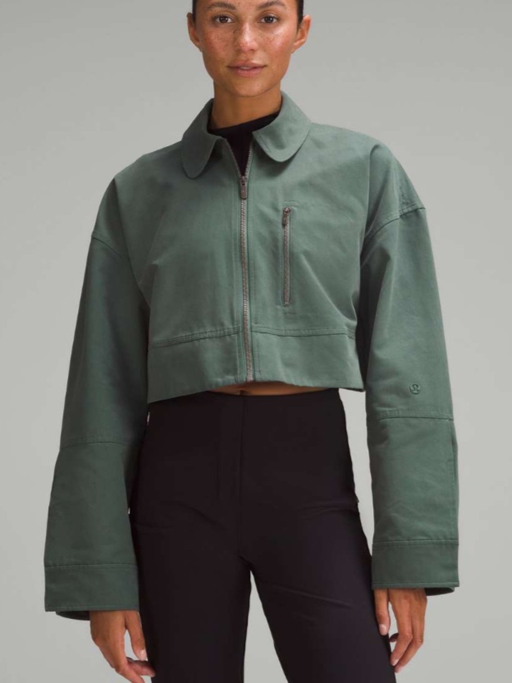 Lululemon Glyde 2-in-1 Adaptable Jacket
Dark Forest L - Picture 5 of 8